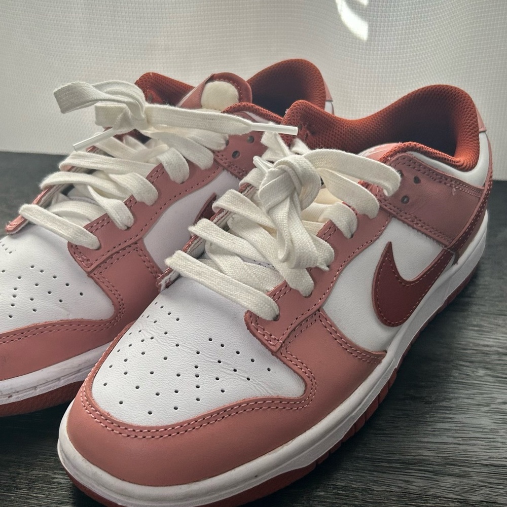 Nike women dunks